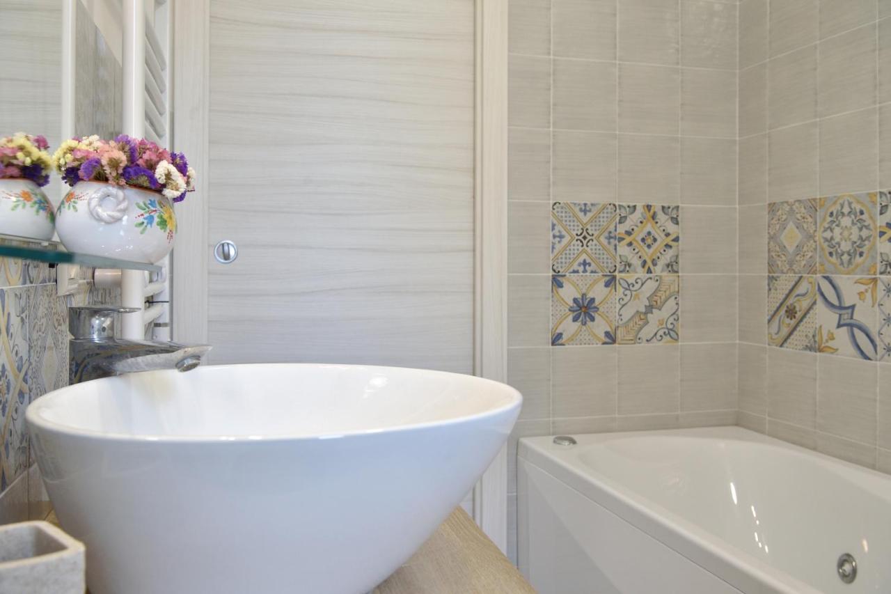 Casa Real Apartment Minori Bagian luar foto